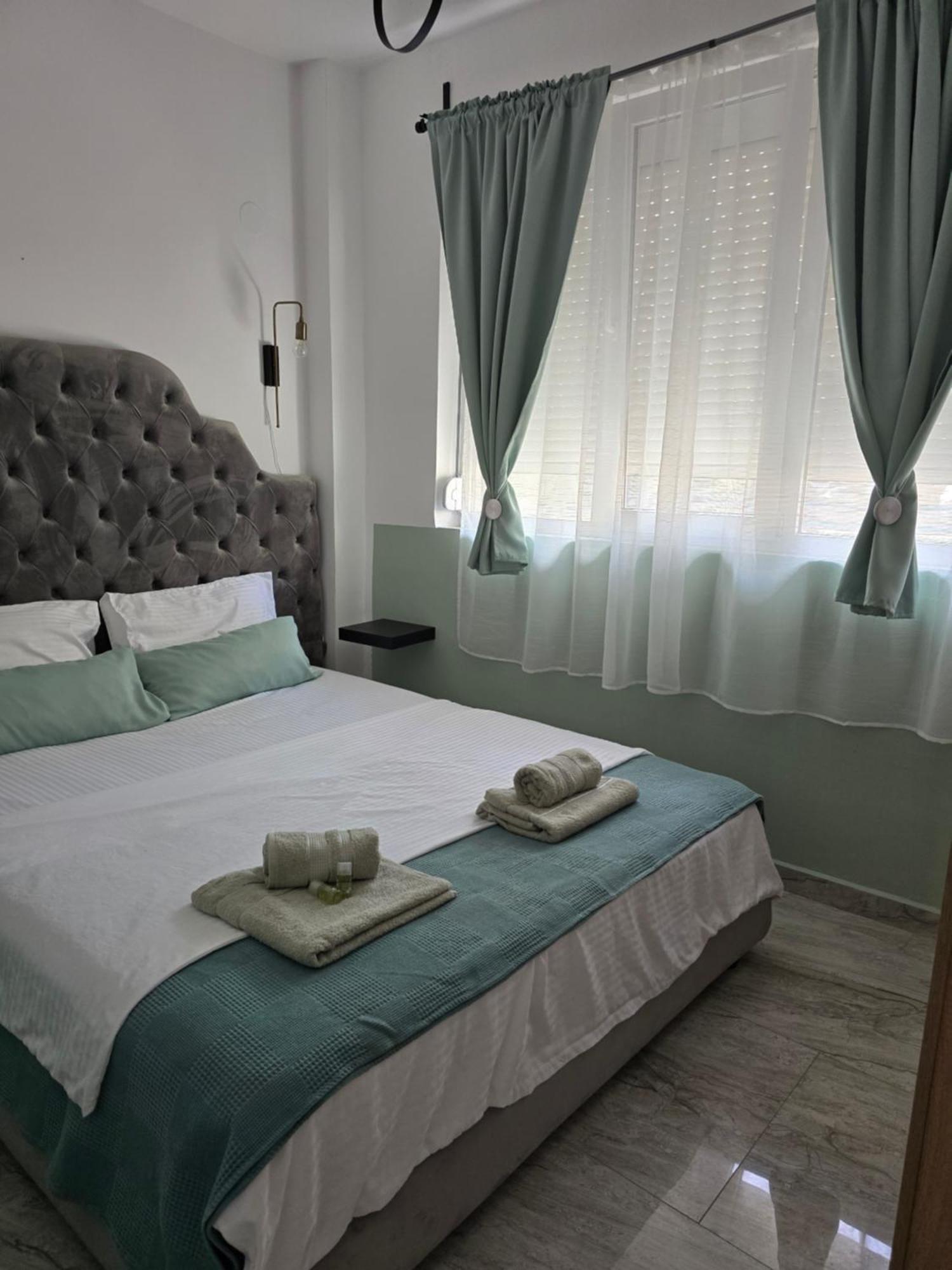 Ferienwohnung Mila Deluxe Peraía Exterior foto